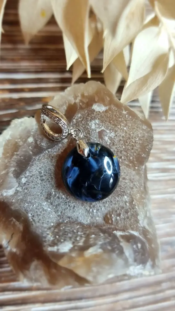 Pietersite, Namibie.   1,6cm